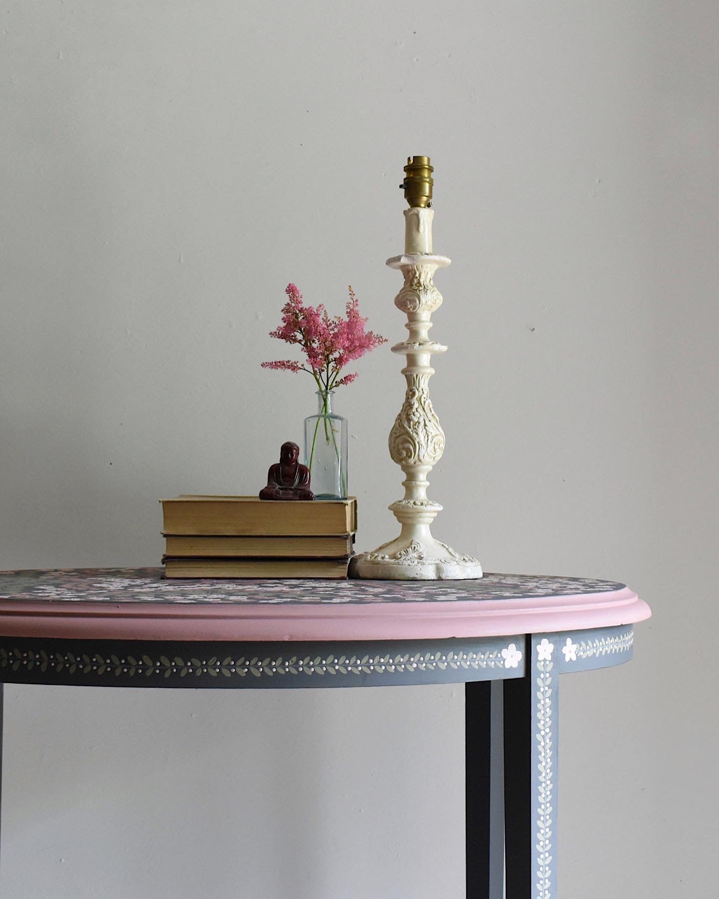 Grey and Pink Folk Floral Table